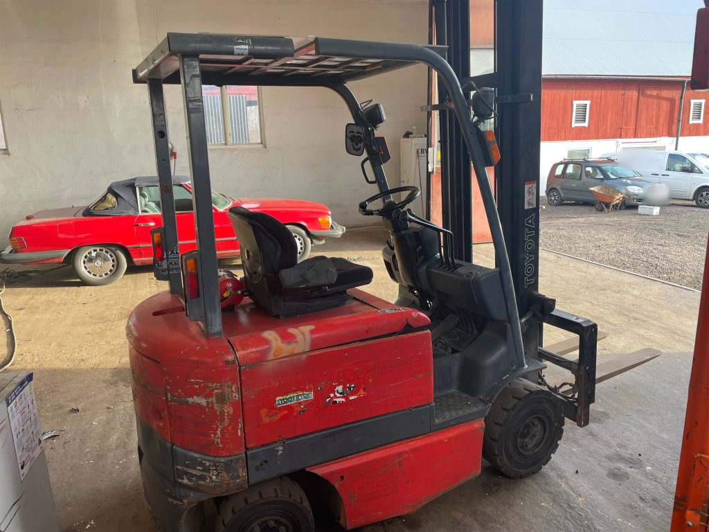 Toyota 6 FP25 - Viličar: slika 3 Toyota 6 FP25 - Viličar: slika 3