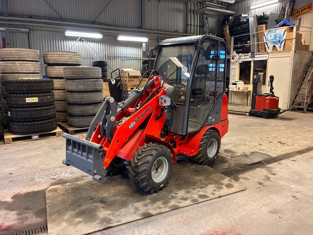 Trejon Flexitrac 1126 - Mini nakladalec: slika 1 Trejon Flexitrac 1126 - Mini nakladalec: slika 1