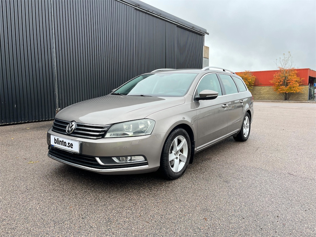 VOLKSWAGEN Passat Variant 2,0 TDI (Kommunbil) - Avtomobil: slika 1 VOLKSWAGEN Passat Variant 2,0 TDI (Kommunbil) - Avtomobil: slika 1