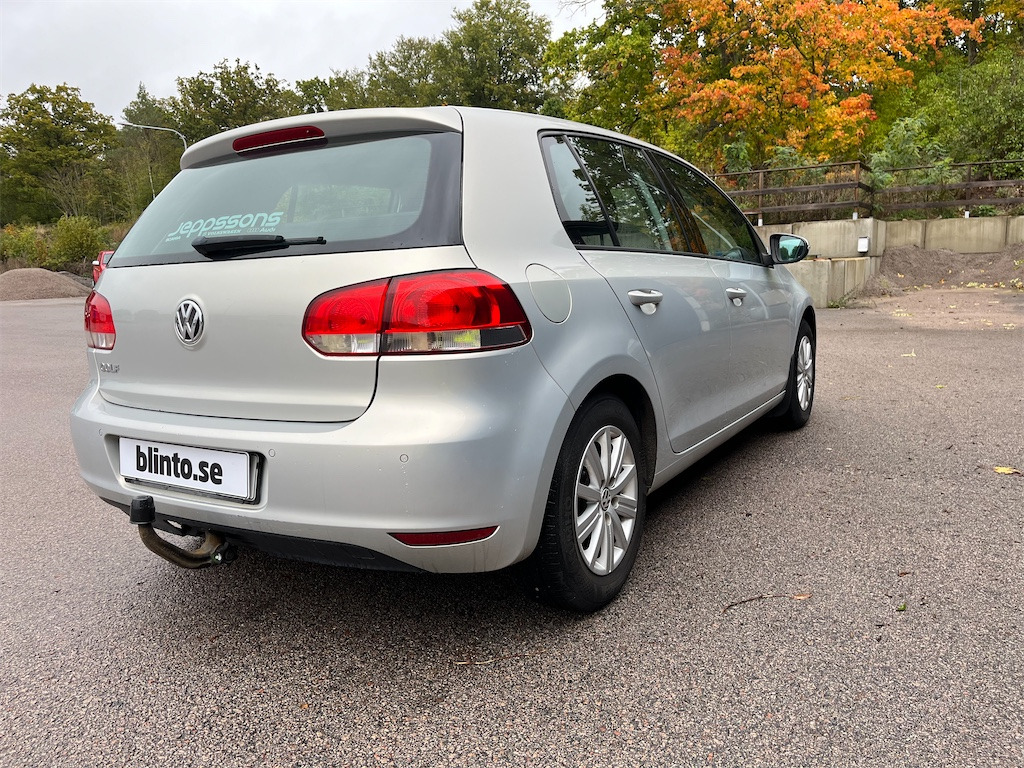 VOLKSWAGEN, VW Golf 1,6 Multifuel (Kommunbil) - Avtomobil: slika 5 VOLKSWAGEN, VW Golf 1,6 Multifuel (Kommunbil) - Avtomobil: slika 5