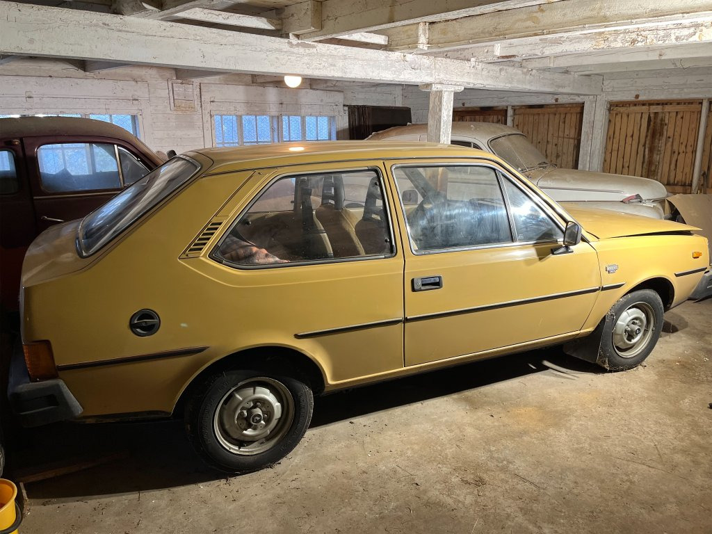 VOLVO 343 DL - Avtomobil: slika 2 VOLVO 343 DL - Avtomobil: slika 2