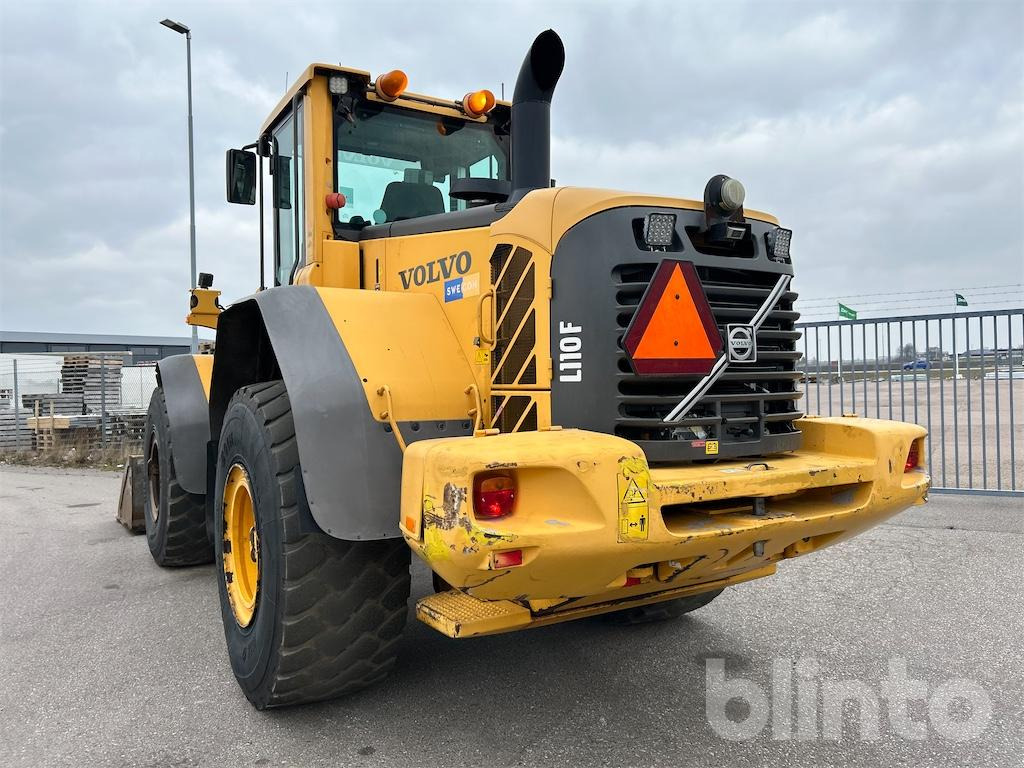 VOLVO L110F - Kolesni nakladalec: slika 4 VOLVO L110F - Kolesni nakladalec: slika 4