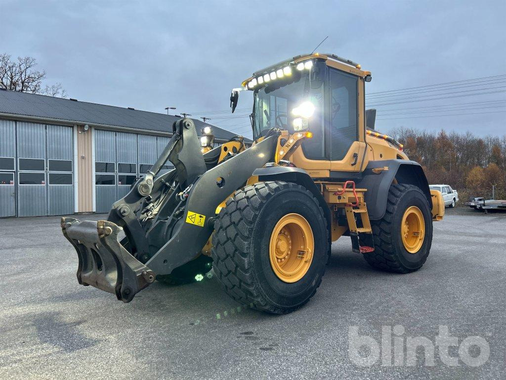 VOLVO L70H - 4305 timmar - Kolesni nakladalec: slika 2 VOLVO L70H - 4305 timmar - Kolesni nakladalec: slika 2