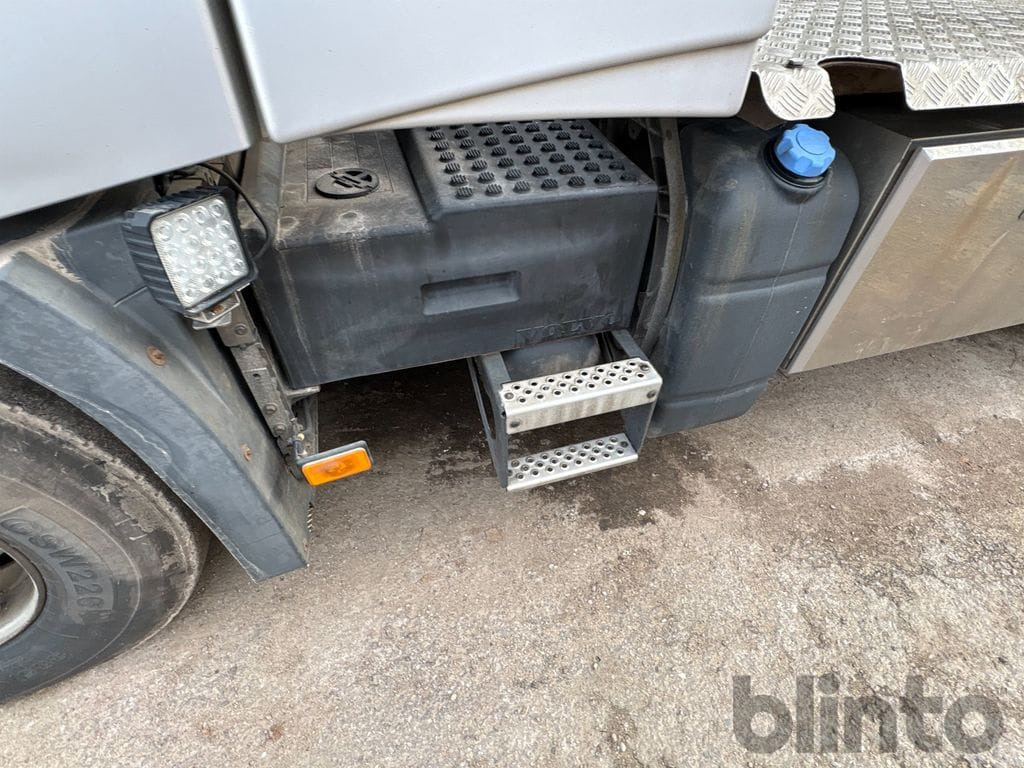 Vlačilec VOLVO: slika 33 Vlačilec VOLVO: slika 33