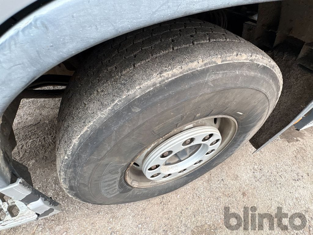 Vlačilec VOLVO: slika 31 Vlačilec VOLVO: slika 31