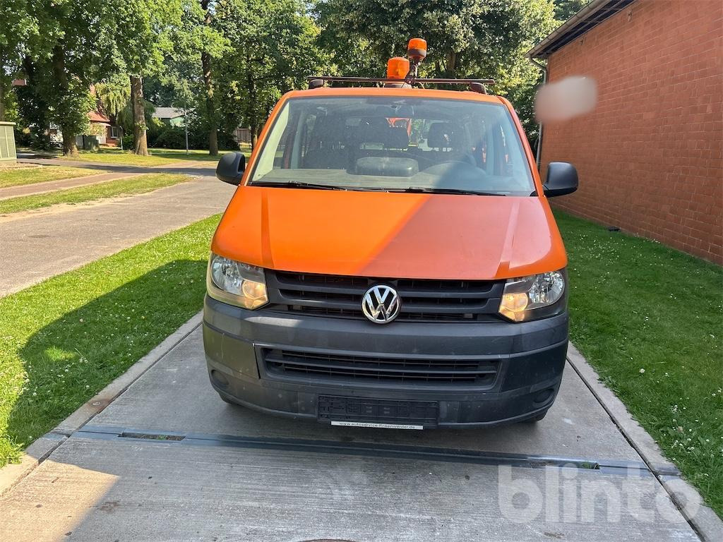 Volkswagen BUS T5 9 Sitzer (2013) - Potniški kombi: slika 3 Volkswagen BUS T5 9 Sitzer (2013) - Potniški kombi: slika 3