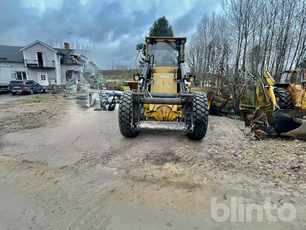 Volvo 4300 - Kolesni nakladalec: slika 5 Volvo 4300 - Kolesni nakladalec: slika 5