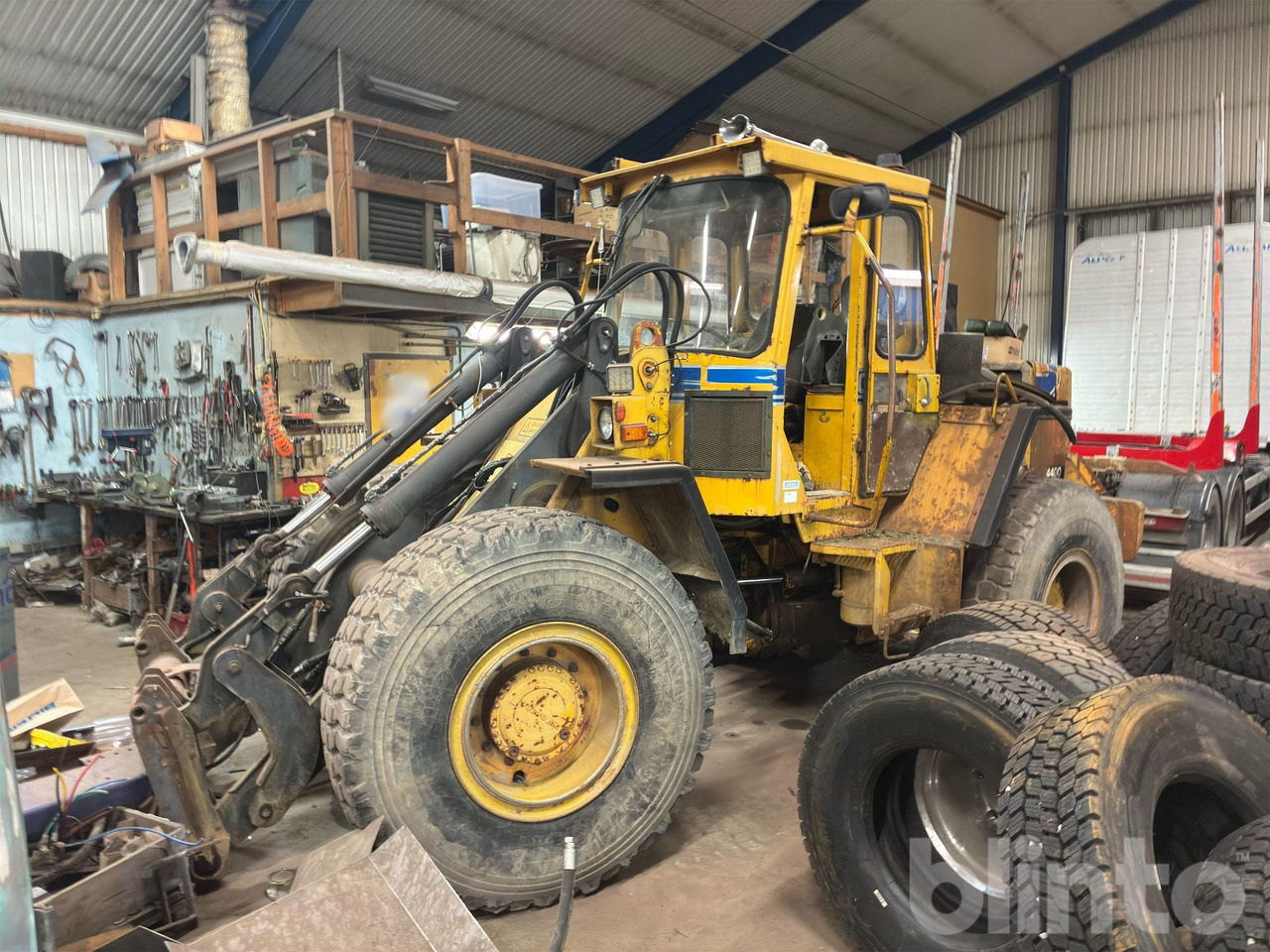 Volvo 4400 - Kolesni nakladalec: slika 5 Volvo 4400 - Kolesni nakladalec: slika 5