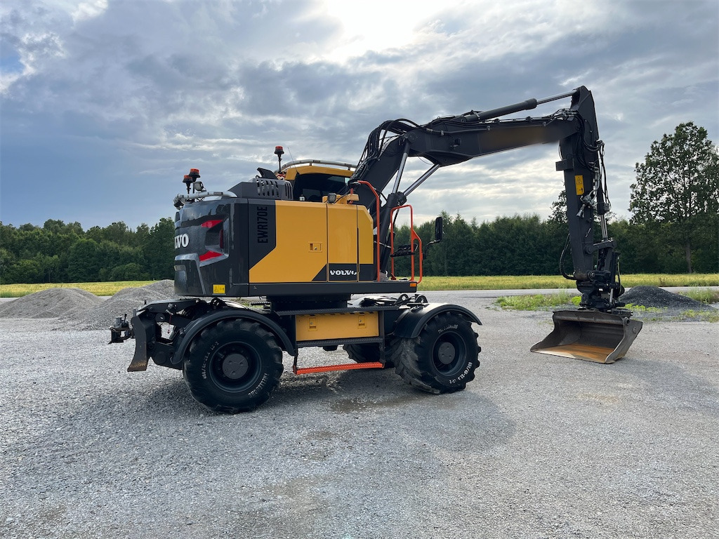 Volvo EWR170E - Bager na kolesih: slika 4 Volvo EWR170E - Bager na kolesih: slika 4