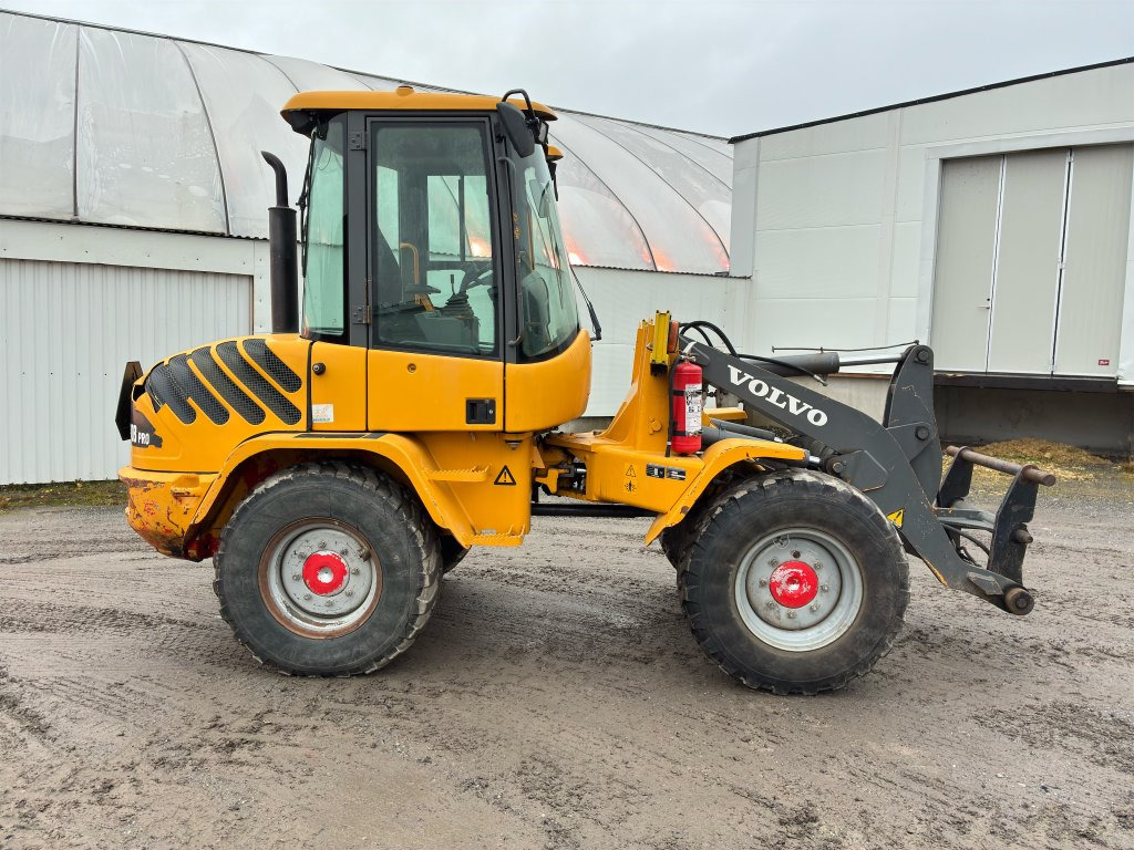 Volvo L-30B-ZX - Kolesni nakladalec: slika 4 Volvo L-30B-ZX - Kolesni nakladalec: slika 4