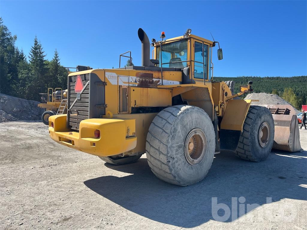 Volvo L220D - Kolesni nakladalec: slika 5 Volvo L220D - Kolesni nakladalec: slika 5