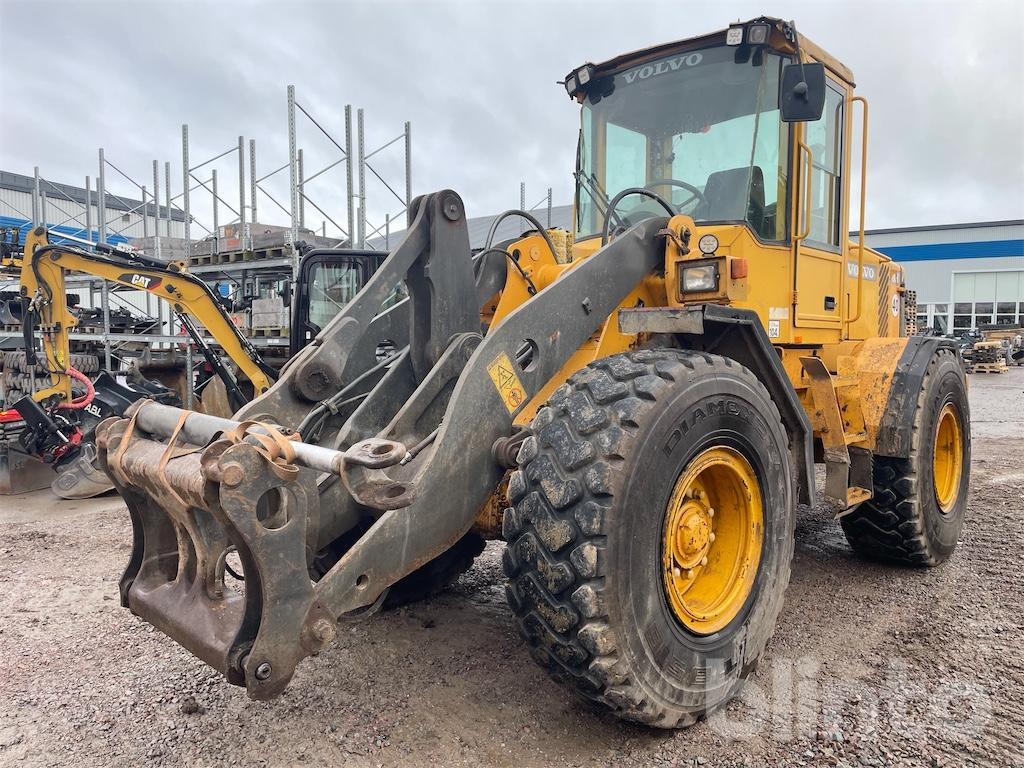 Volvo L70 D - Kolesni nakladalec: slika 1 Volvo L70 D - Kolesni nakladalec: slika 1