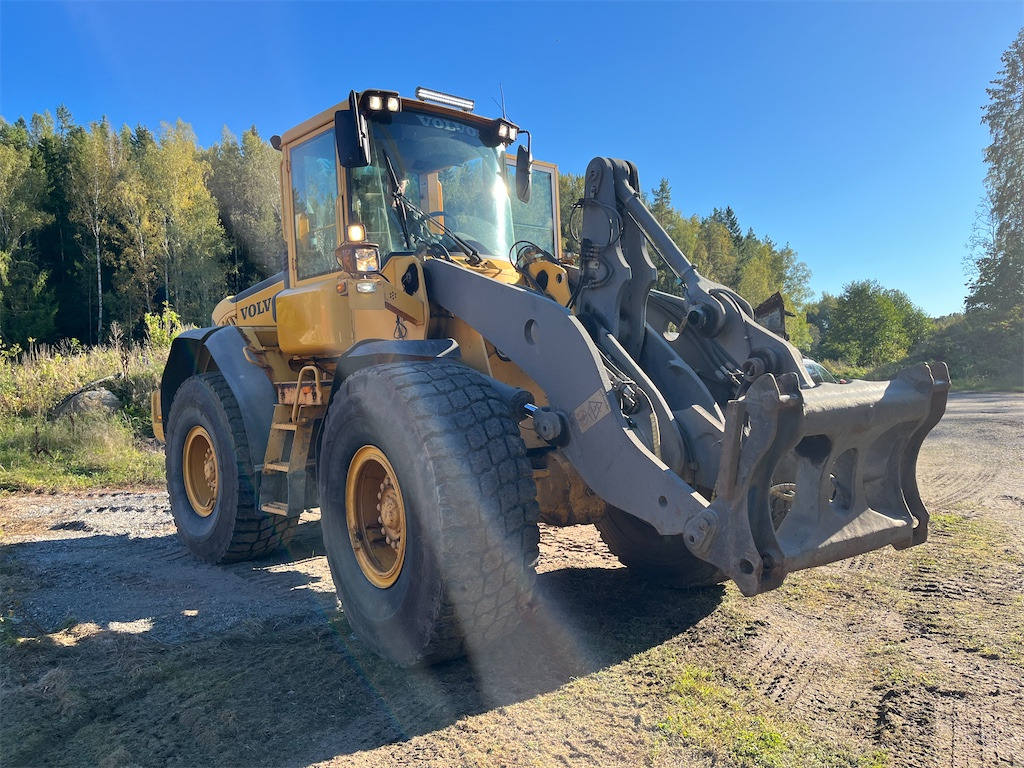 Volvo L90E - Kolesni nakladalec: slika 3 Volvo L90E - Kolesni nakladalec: slika 3