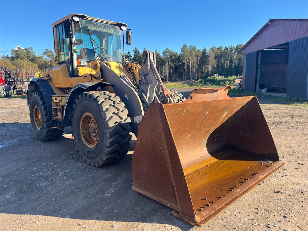 Volvo L90F - Kolesni nakladalec: slika 4 Volvo L90F - Kolesni nakladalec: slika 4