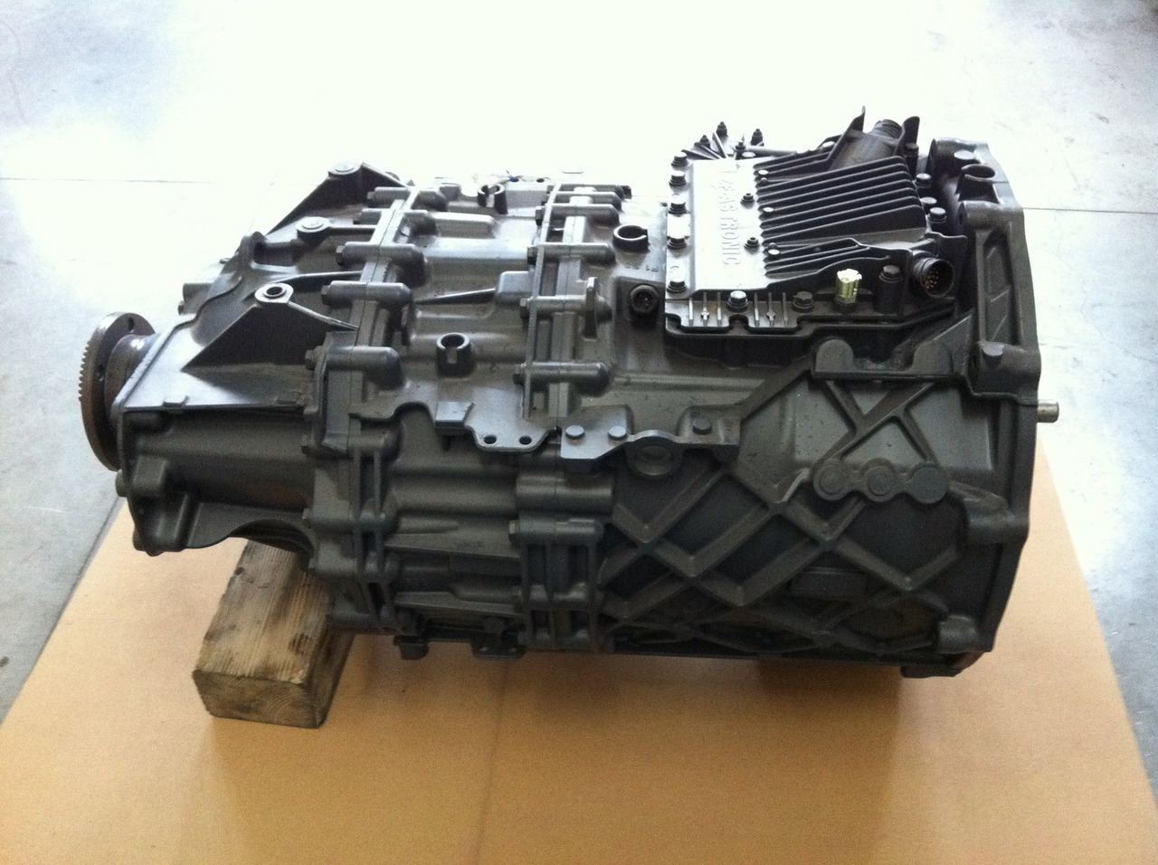 CAMBIO ZF ASTRONIC 12AS2330TD - Menjalnik: slika 5 CAMBIO ZF ASTRONIC 12AS2330TD - Menjalnik: slika 5