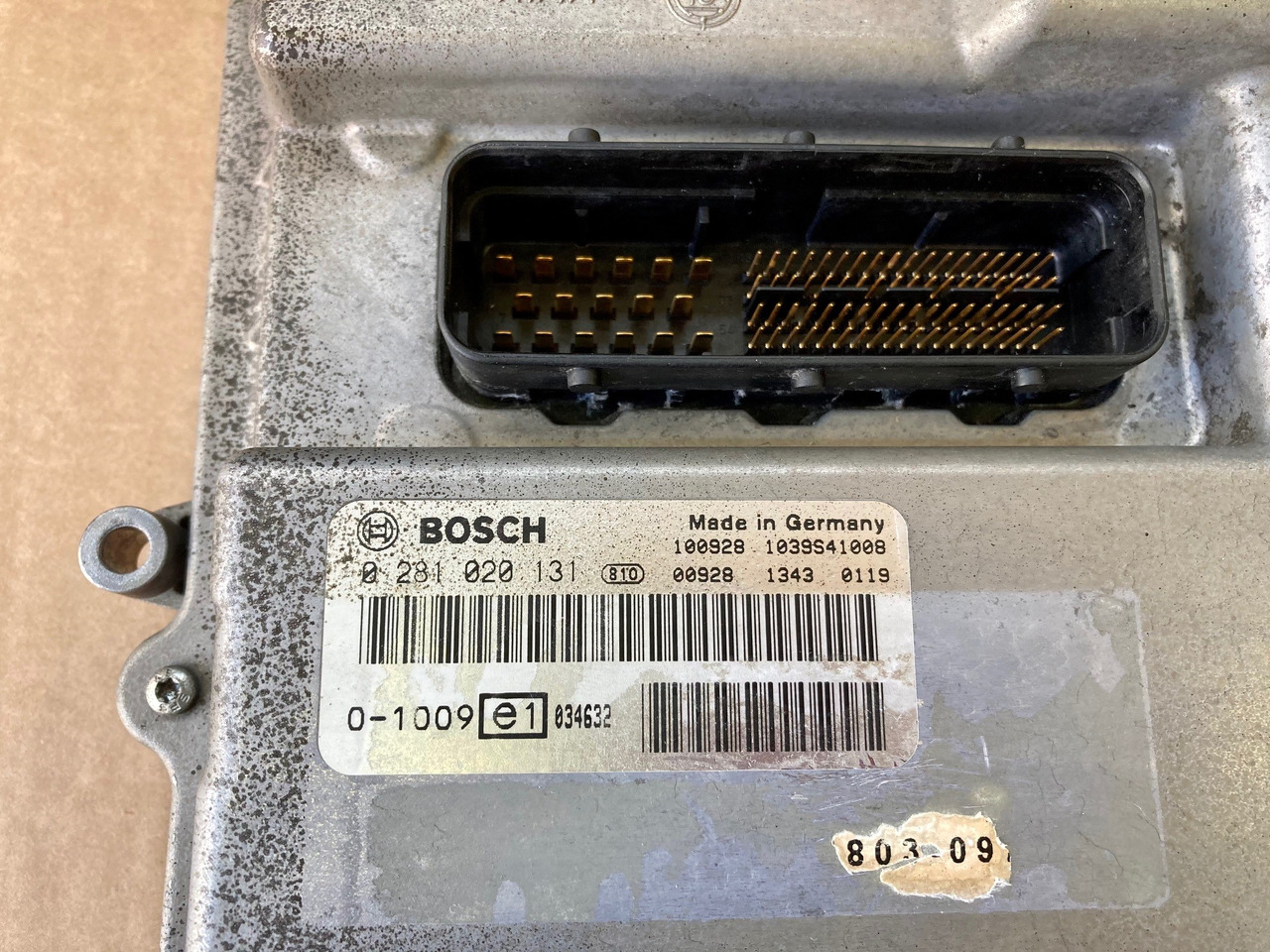 CENTRALINA EDC BOSCH 0281020131 - ECU: slika 2 CENTRALINA EDC BOSCH 0281020131 - ECU: slika 2
