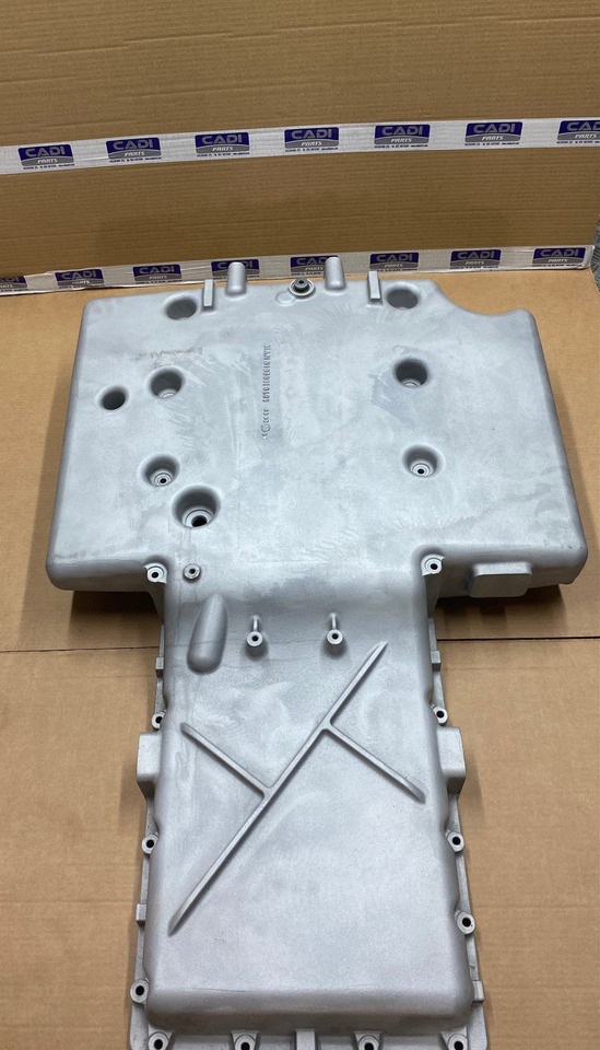 COPPA OLIO MOTORE BUS - 51058015764 - MAN D2066LOH26 - D2676LOH - Oljno korito za Avtobus: slika 3 COPPA OLIO MOTORE BUS - 51058015764 - MAN D2066LOH26 - D2676LOH - Oljno korito za Avtobus: slika 3
