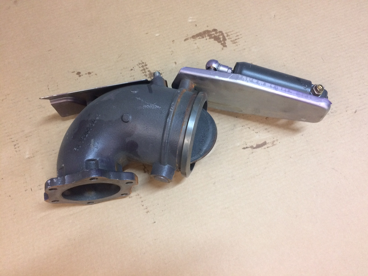 FRENO MOTORE ASSEMBLAGGIO MAN 51152016184 - Motor in deli za Tovornjak: slika 5 FRENO MOTORE ASSEMBLAGGIO MAN 51152016184 - Motor in deli za Tovornjak: slika 5
