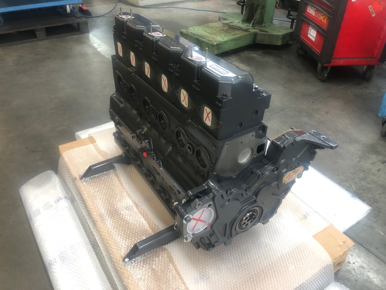 LONGBLOCK MAN D0826LE521 / MAN D0826 LE521 - Blok cilindra: slika 1 LONGBLOCK MAN D0826LE521 / MAN D0826 LE521 - Blok cilindra: slika 1