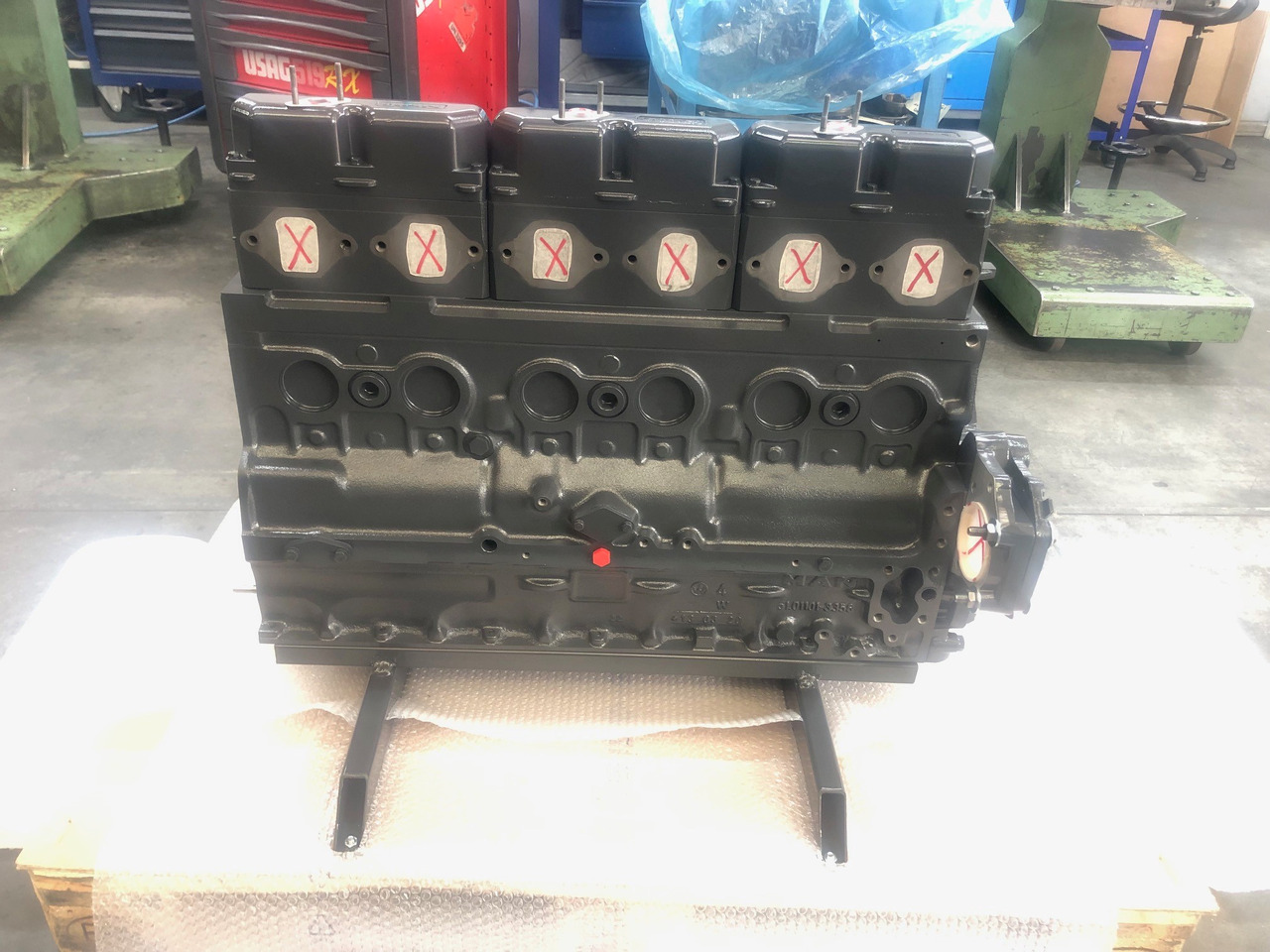 LONGBLOCK MAN D0826LE521 / MAN D0826 LE521 - Blok cilindra: slika 2 LONGBLOCK MAN D0826LE521 / MAN D0826 LE521 - Blok cilindra: slika 2