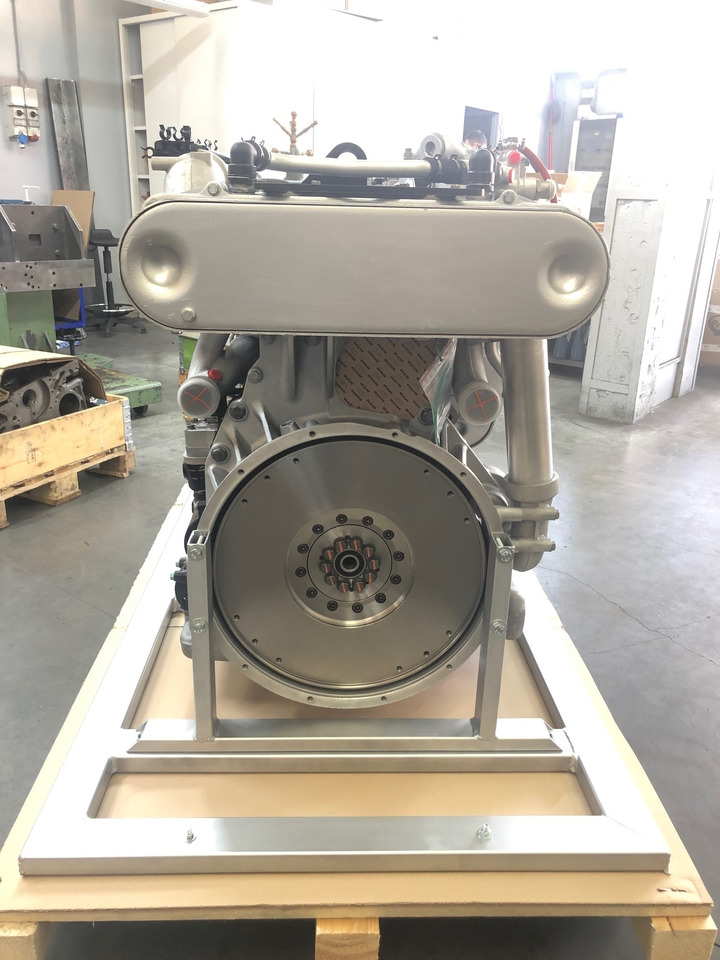 MOTORE MAN D2676LOH27 / MAN D2676 LOH27 - Motor: slika 4 MOTORE MAN D2676LOH27 / MAN D2676 LOH27 - Motor: slika 4