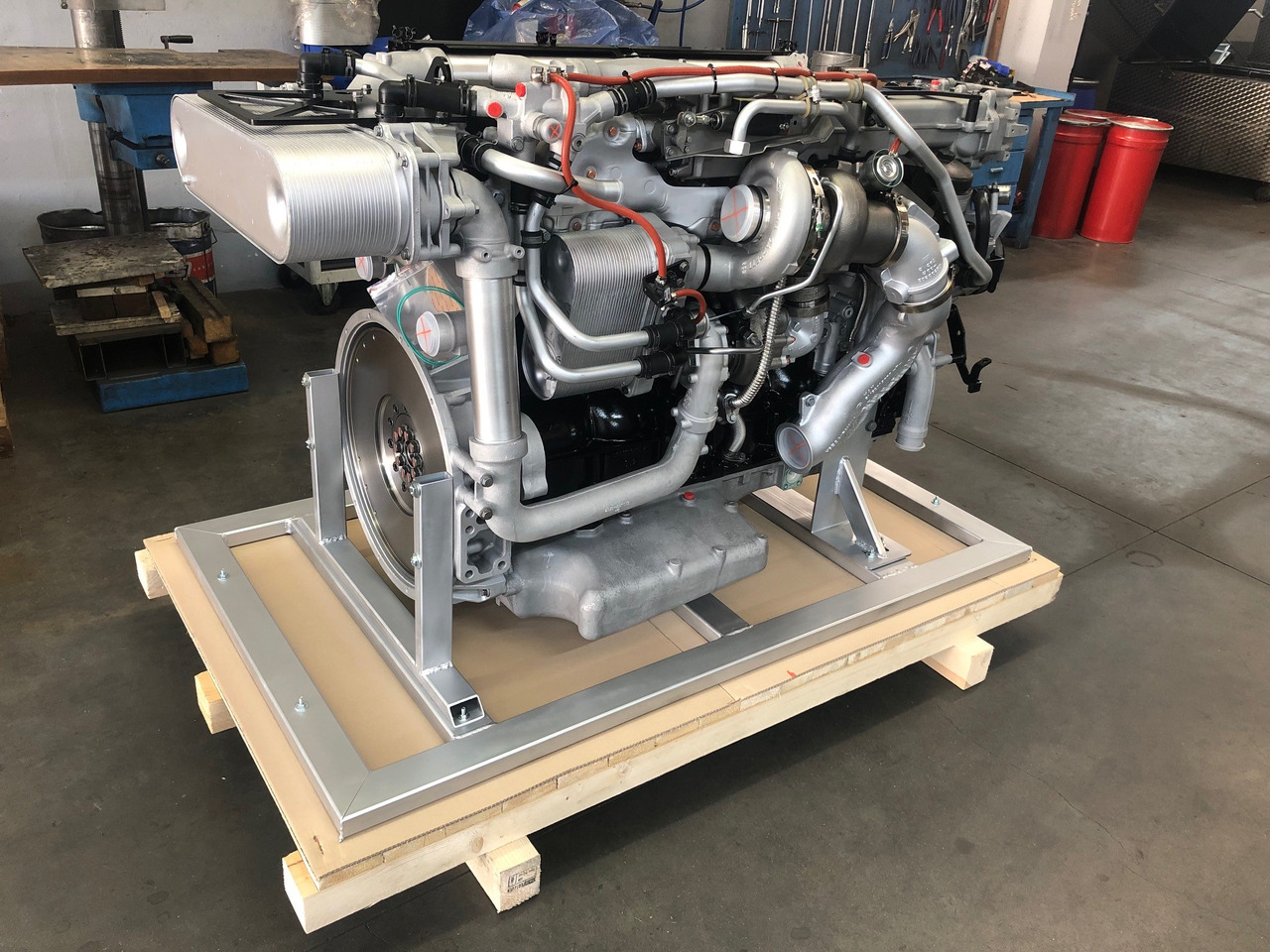 MOTORE MAN D2676LOH27 / MAN D2676 LOH27 - Motor: slika 1 MOTORE MAN D2676LOH27 / MAN D2676 LOH27 - Motor: slika 1