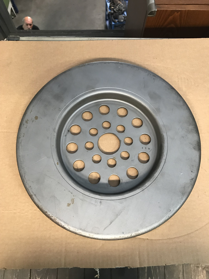 SMORZATORE VIBRAZIONI ALBERO A GOMITI MOTORE MAN D2066 / D2676 - Motor in deli za Tovornjak: slika 5 SMORZATORE VIBRAZIONI ALBERO A GOMITI MOTORE MAN D2066 / D2676 - Motor in deli za Tovornjak: slika 5