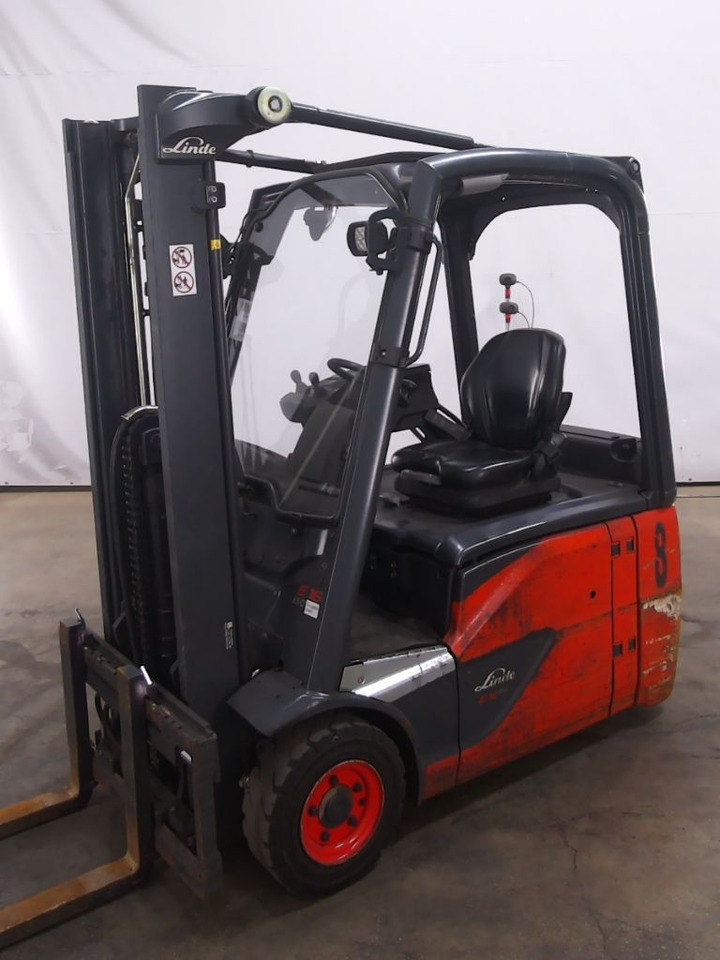 Linde E16-02 - Električni viličar: slika 4 Linde E16-02 - Električni viličar: slika 4