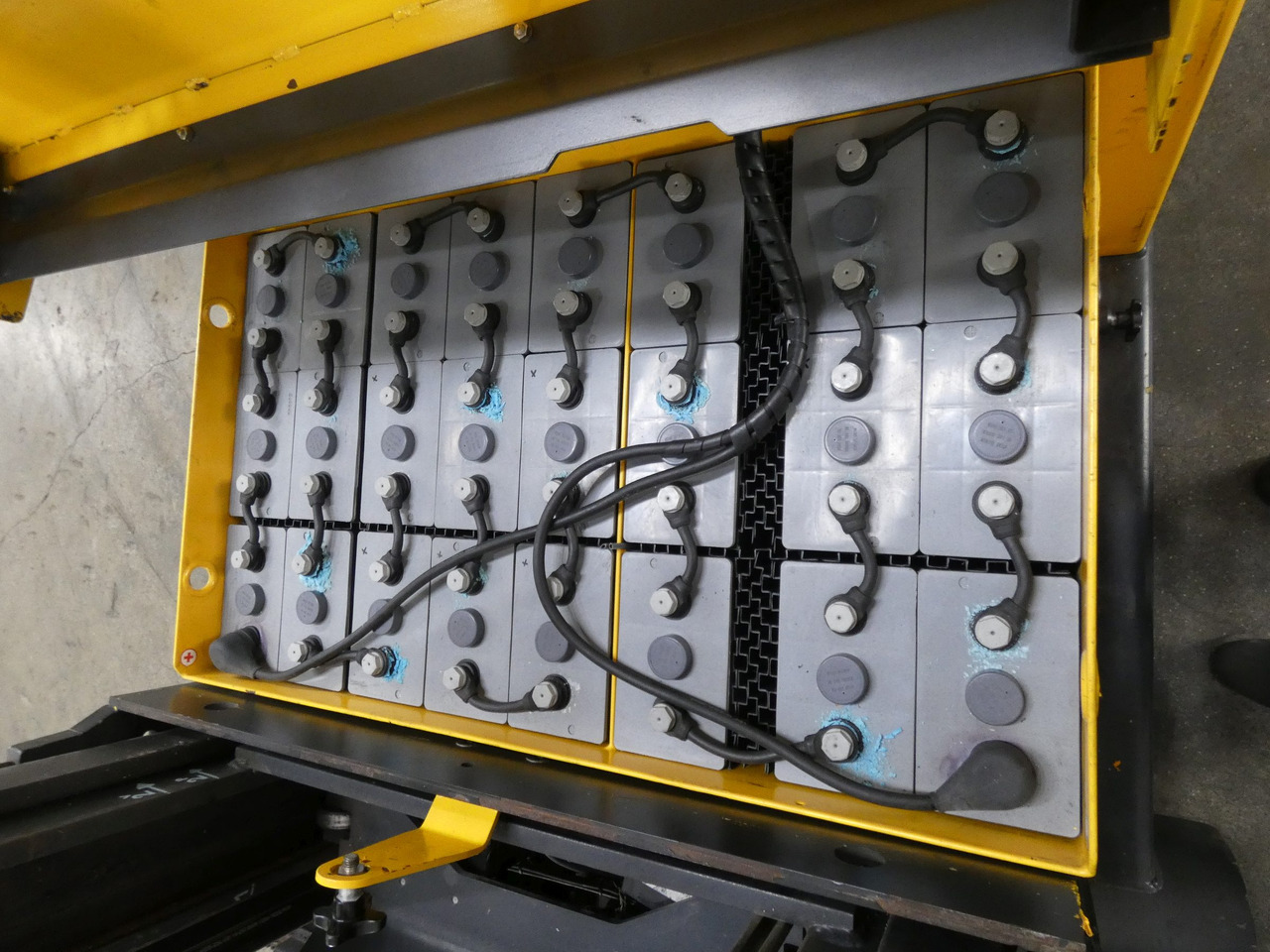 Om ETL10 - Stroj za pripravo blaga: slika 4 Om ETL10 - Stroj za pripravo blaga: slika 4