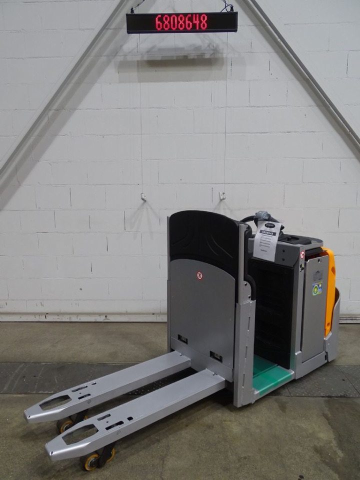 Still COP20/BATT.NEU - Stroj za pripravo blaga: slika 1 Still COP20/BATT.NEU - Stroj za pripravo blaga: slika 1