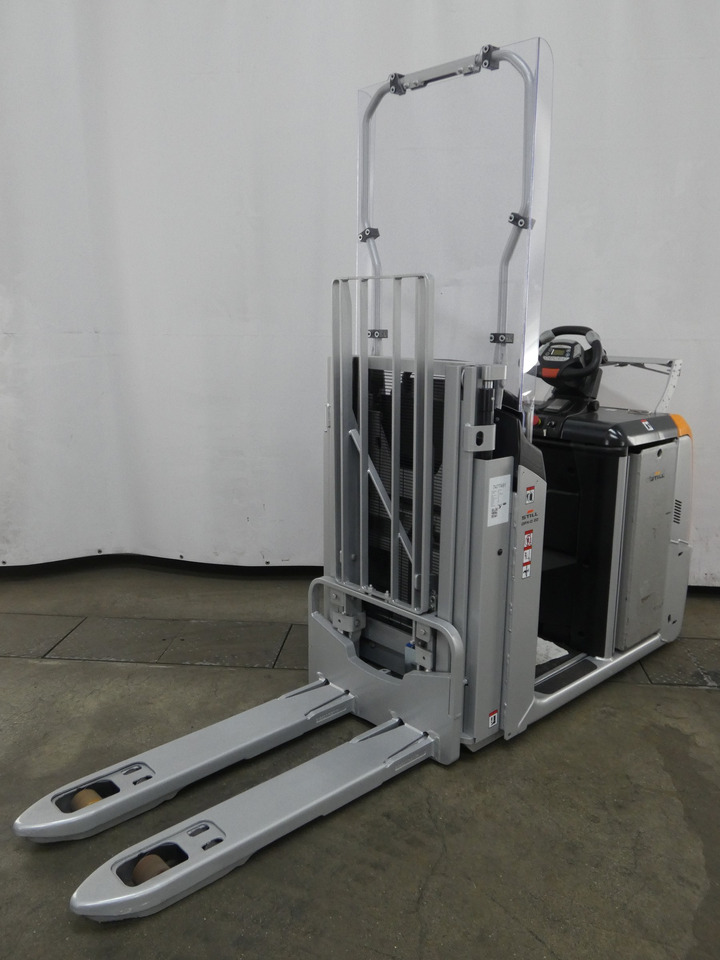 Still OPX-D20/BATT.NEU - Stroj za pripravo blaga: slika 2 Still OPX-D20/BATT.NEU - Stroj za pripravo blaga: slika 2