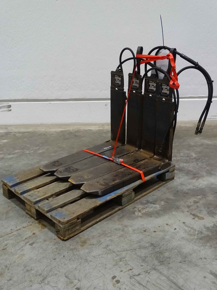 Weitere 2XANBAUGERÄTE - Vilice: slika 1 Weitere 2XANBAUGERÄTE - Vilice: slika 1