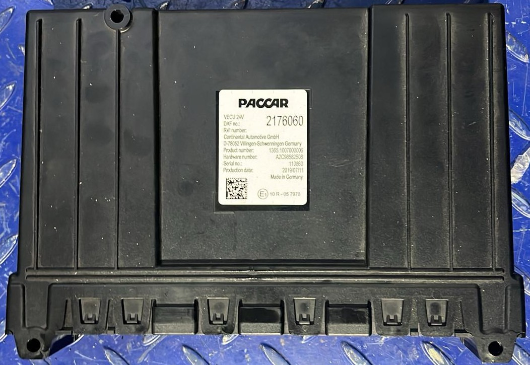 DAF XF CF VECU Control Unit Module 2176060 - ECU: slika 2 DAF XF CF VECU Control Unit Module 2176060 - ECU: slika 2