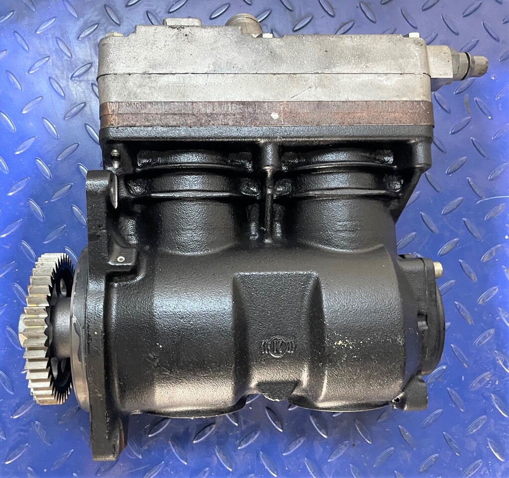 KNORR-BREMSE Mercedes Actros A0011305515 - Kompresor za Tovornjak: slika 2 KNORR-BREMSE Mercedes Actros A0011305515 - Kompresor za Tovornjak: slika 2
