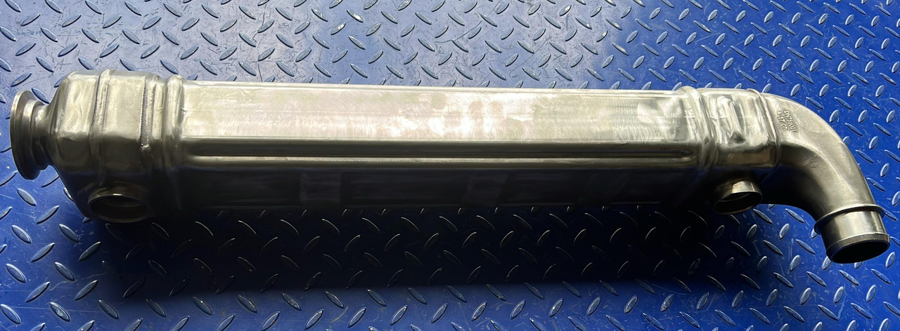 Mercedes Actros Arocs OM473 EGR Cooler A4731400575 - EGR hladilnik za Tovornjak: slika 2 Mercedes Actros Arocs OM473 EGR Cooler A4731400575 - EGR hladilnik za Tovornjak: slika 2