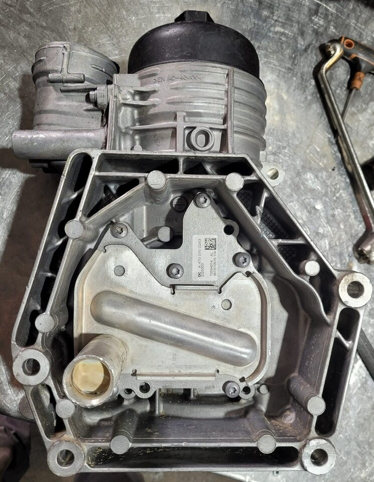 Mercedes Actros Fuel Filter Housing A4710909352 - Filter za gorivo za Tovornjak: slika 3 Mercedes Actros Fuel Filter Housing A4710909352 - Filter za gorivo za Tovornjak: slika 3