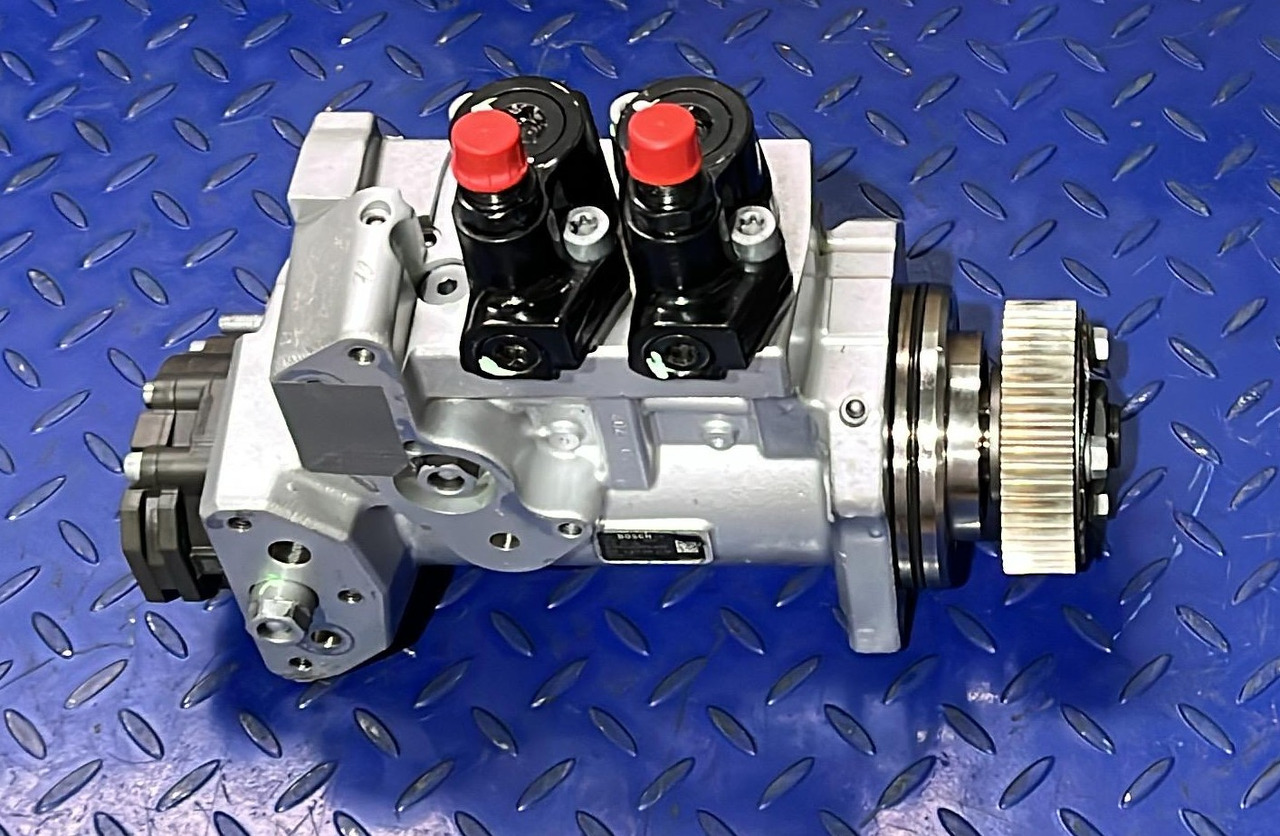 Mercedes Actros MP4 Diesel Pump A4700902150 Euro 6 - Črpalka za gorivo: slika 1 Mercedes Actros MP4 Diesel Pump A4700902150 Euro 6 - Črpalka za gorivo: slika 1