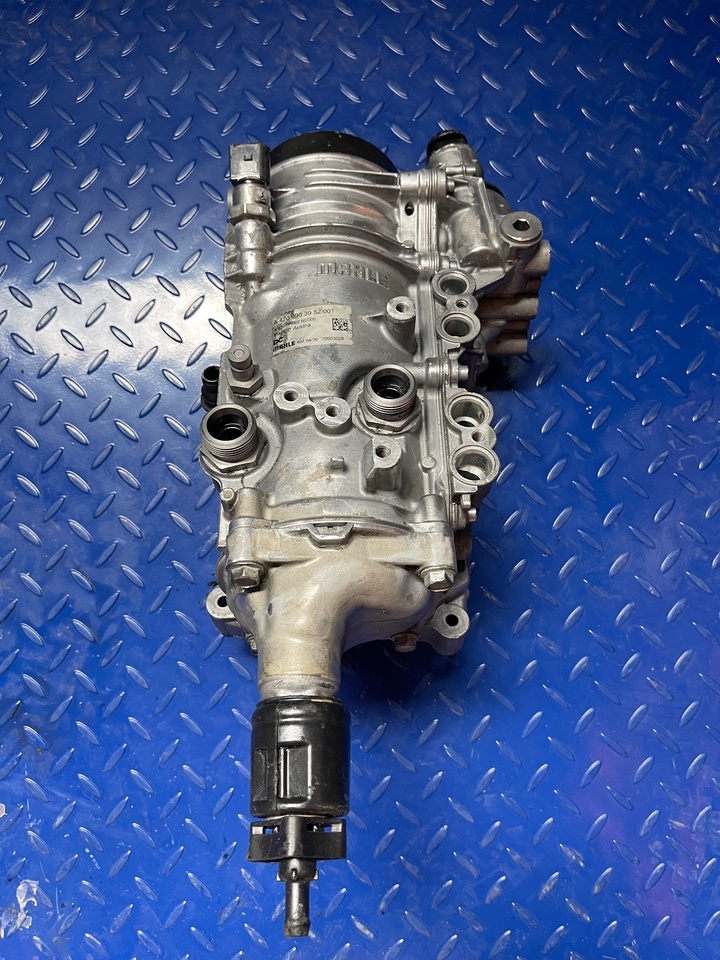 Mercedes Fuel Filter Euro6 A4700903952 - Filter za gorivo za Tovornjak: slika 1 Mercedes Fuel Filter Euro6 A4700903952 - Filter za gorivo za Tovornjak: slika 1