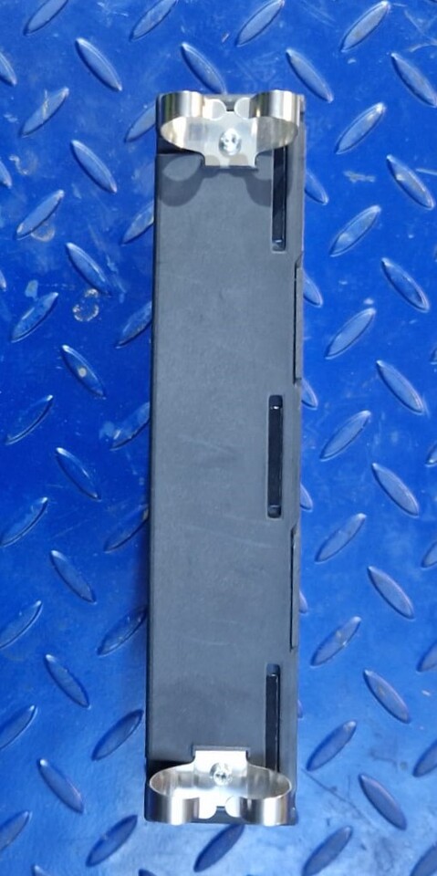 MERCEDES-BENZ Control Device Actros Mp4 CPC3 A0044464702 - Rezervni deli za Drugi stroj: slika 4 MERCEDES-BENZ Control Device Actros Mp4 CPC3 A0044464702 - Rezervni deli za Drugi stroj: slika 4