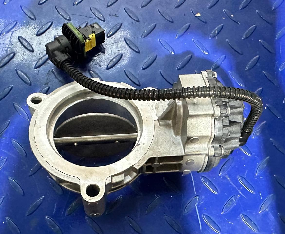 SCANIA 5843R1016 - Sistem za dovod zraka za Tovornjak: slika 1 SCANIA 5843R1016 - Sistem za dovod zraka za Tovornjak: slika 1