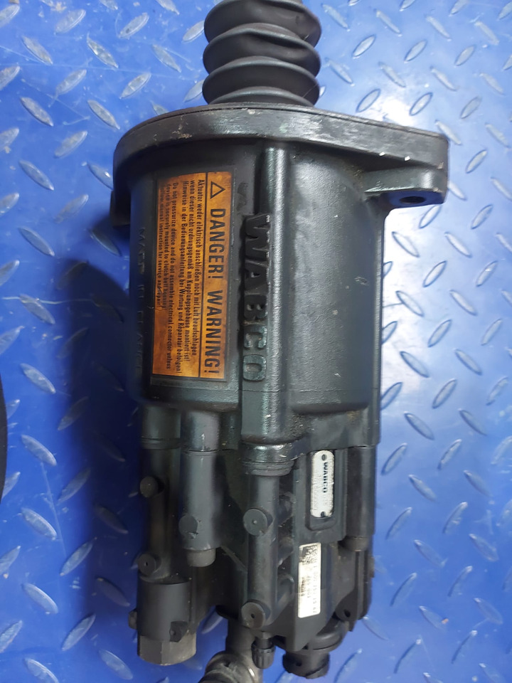 WABCO 9701500080 FUSO (MITSUBISHI)MX912186 MERCEDES-BENZA0002501562 - Sklopka in deli za Tovornjak: slika 3 WABCO 9701500080 FUSO (MITSUBISHI)MX912186 MERCEDES-BENZA0002501562 - Sklopka in deli za Tovornjak: slika 3