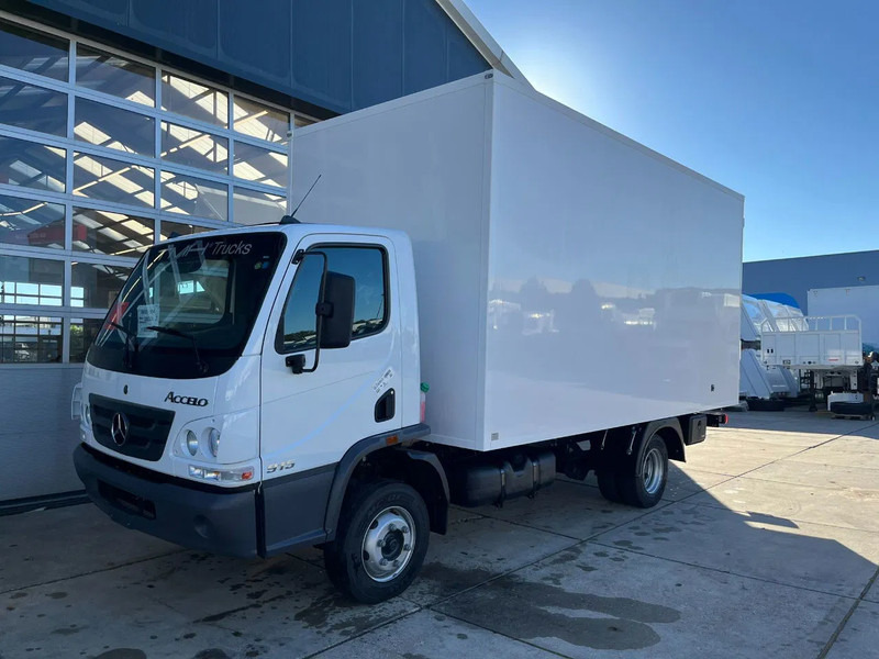 Mercedes-Benz Accelo 915 4x2 Closed Cargo Truck - Tovornjak zabojnik: slika 1 Mercedes-Benz Accelo 915 4x2 Closed Cargo Truck - Tovornjak zabojnik: slika 1