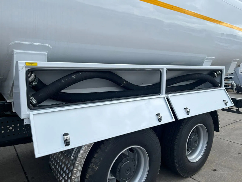 Nov Tovornjak cisterna Mercedes-Benz Arocs 3340 6x4 Water Tank Truck: slika 17
