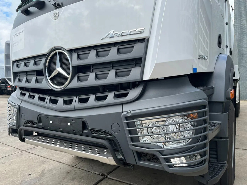 Nov Tovornjak cisterna Mercedes-Benz Arocs 3340 6x4 Water Tank Truck: slika 9