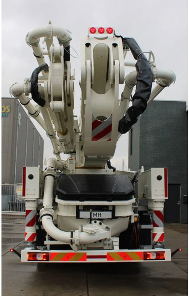 Mercedes-Benz Arocs 4840 8x4 Sany SY56 Concrete pump Build by Putzmeister - Črpalka za beton: slika 4 Mercedes-Benz Arocs 4840 8x4 Sany SY56 Concrete pump Build by Putzmeister - Črpalka za beton: slika 4