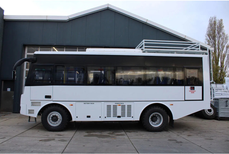 Mercedes-Benz Atego 1725 4x4 Passenger Bus - Potovalni avtobus: slika 2 Mercedes-Benz Atego 1725 4x4 Passenger Bus - Potovalni avtobus: slika 2