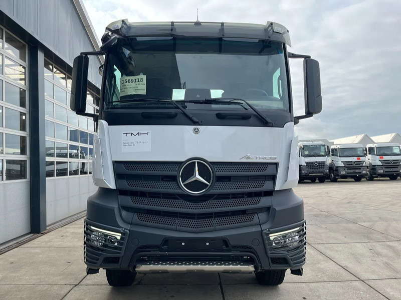 Mercedes-Benz Actros 3340 S 6x4 Tractor Head - Vlačilec: slika 4 Mercedes-Benz Actros 3340 S 6x4 Tractor Head - Vlačilec: slika 4