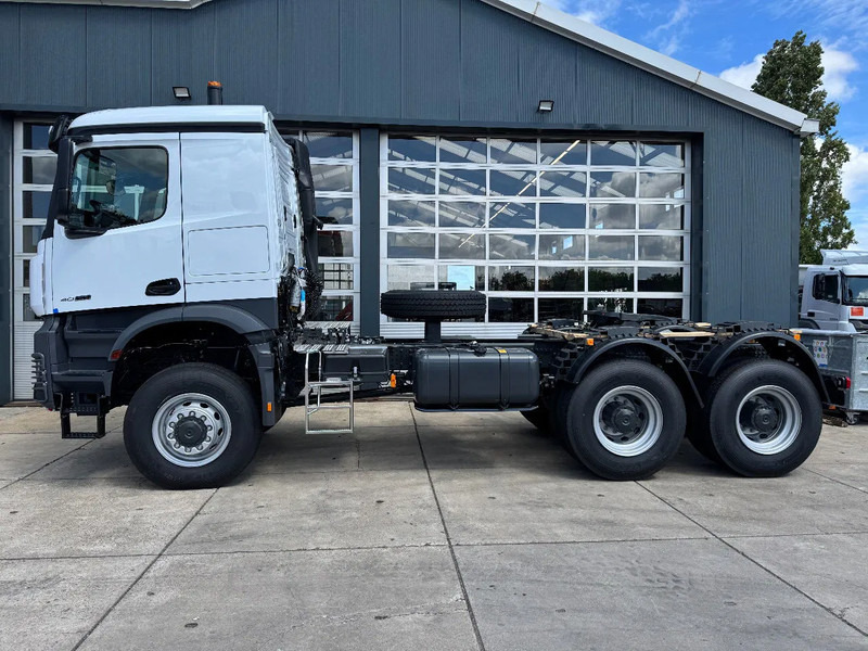 Mercedes-Benz Arocs 4058 AS 6x6 Tractor Head 180T Push Pull EURO-3 - Vlačilec: slika 1 Mercedes-Benz Arocs 4058 AS 6x6 Tractor Head 180T Push Pull EURO-3 - Vlačilec: slika 1