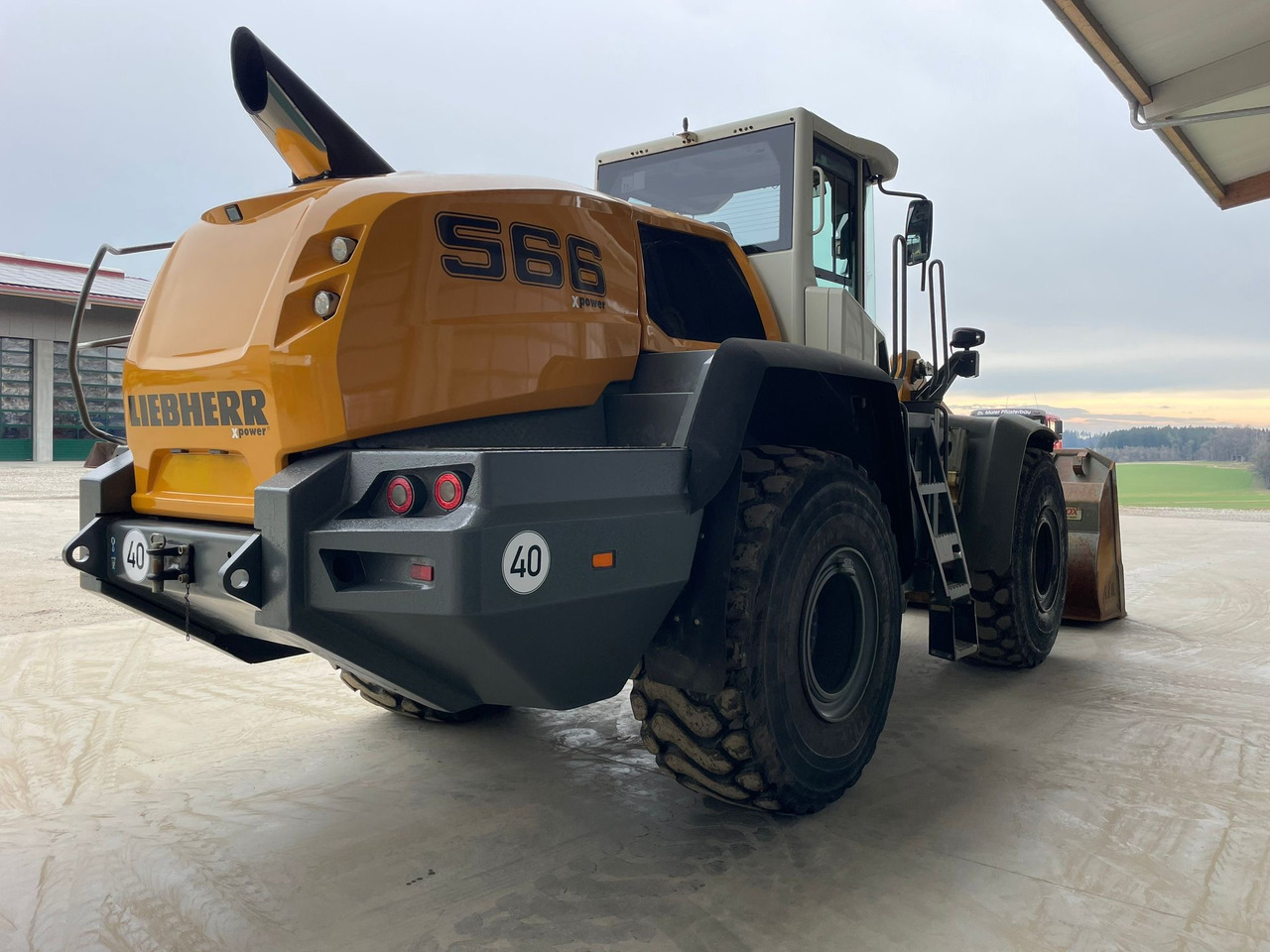 Liebherr L566 - Kolesni nakladalec: slika 4 Liebherr L566 - Kolesni nakladalec: slika 4