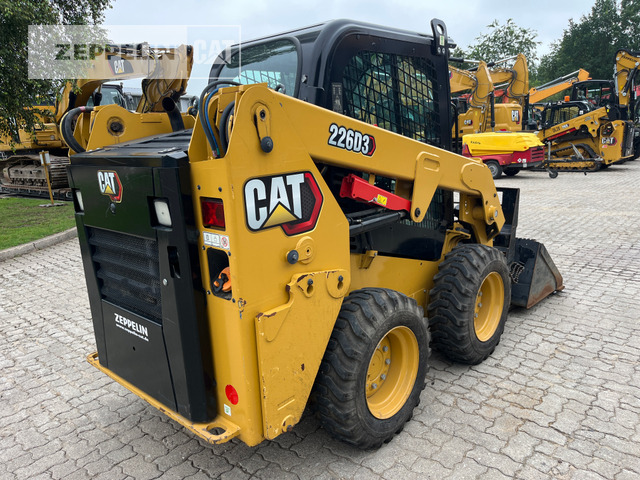Cat 226D - Mini nakladalec: slika 3 Cat 226D - Mini nakladalec: slika 3
